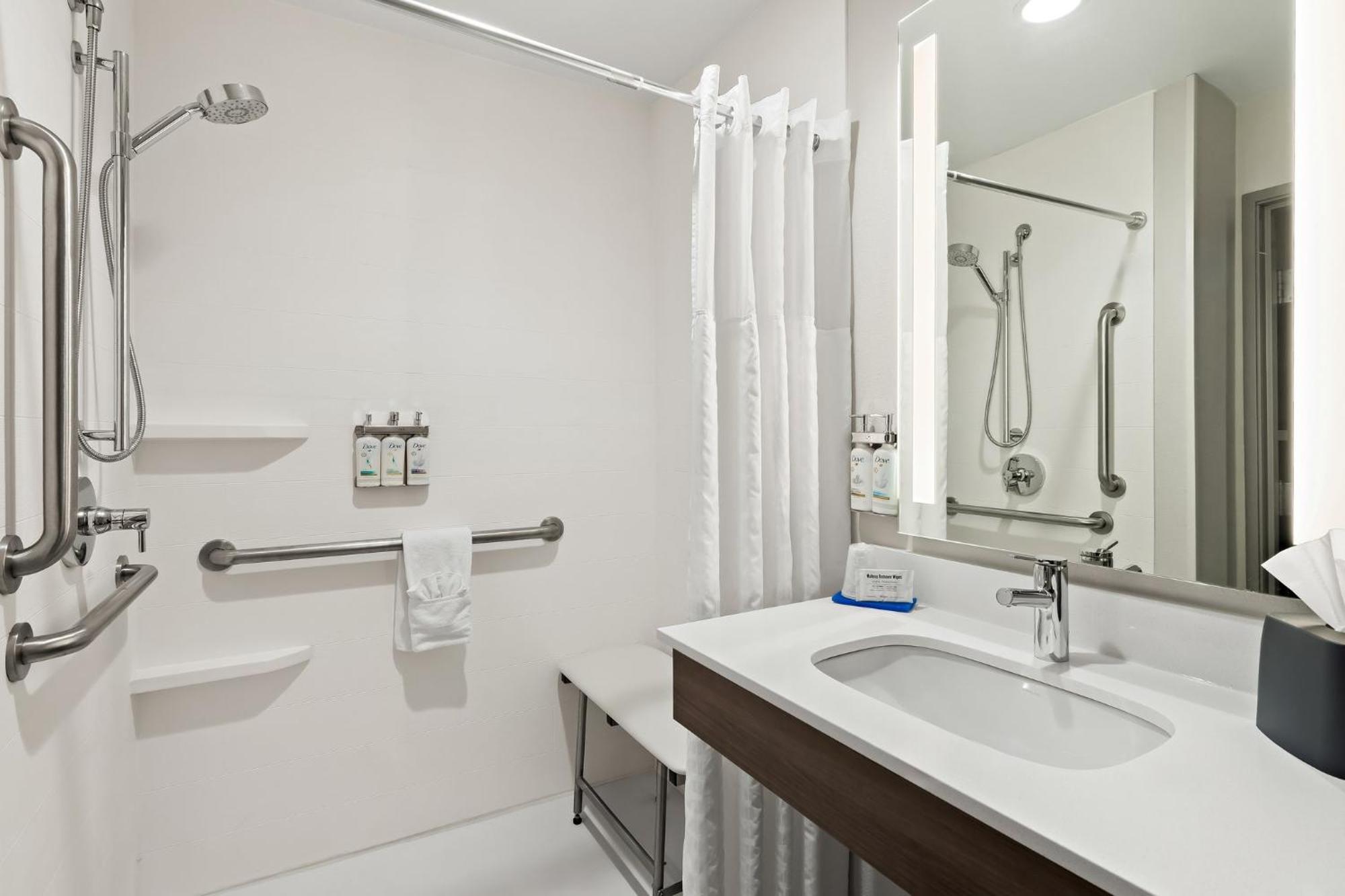Holiday Inn Express & Suites Perry By Ihg Екстериор снимка