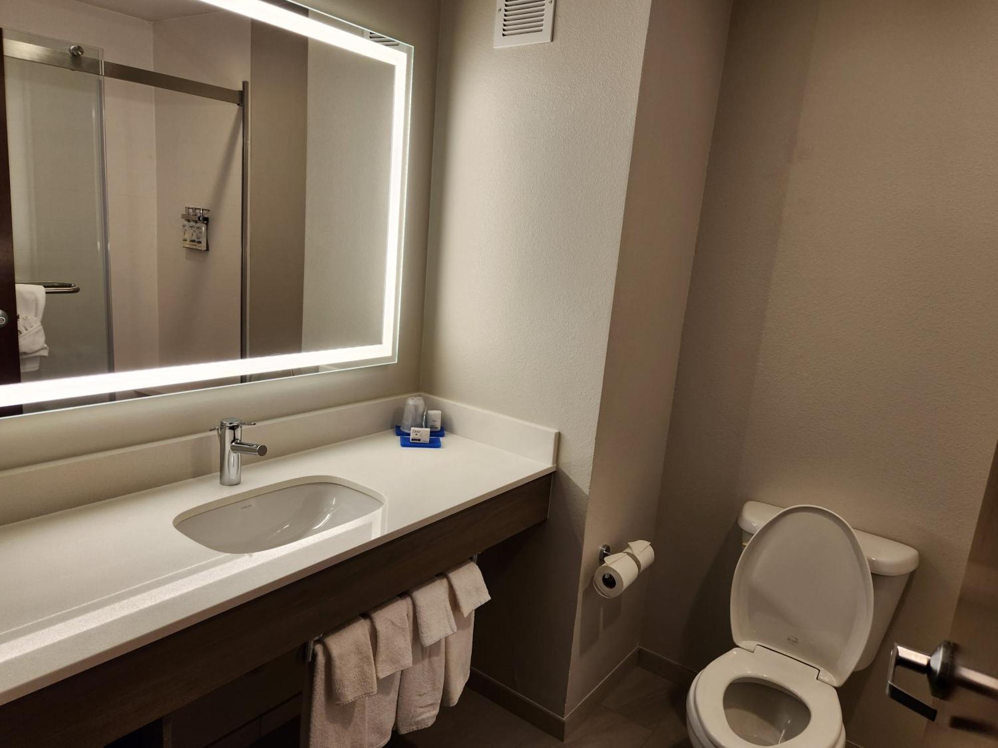 Holiday Inn Express & Suites Perry By Ihg Екстериор снимка