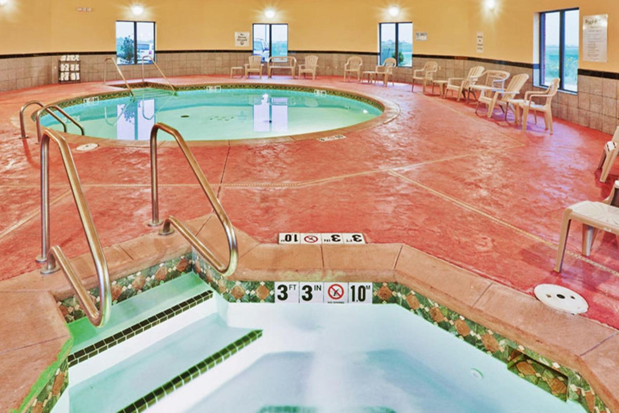 Holiday Inn Express & Suites Perry By Ihg Екстериор снимка