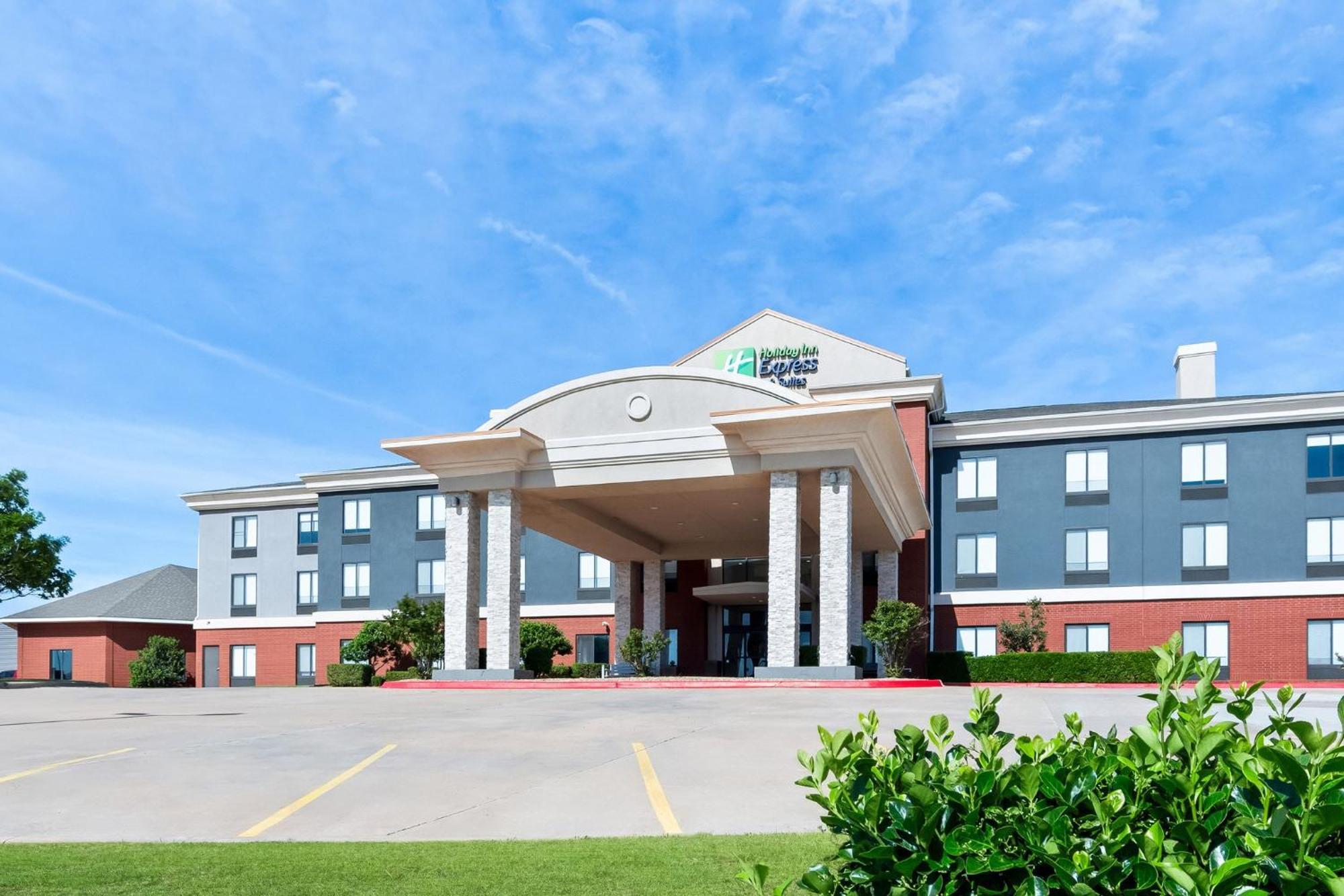 Holiday Inn Express & Suites Perry By Ihg Екстериор снимка